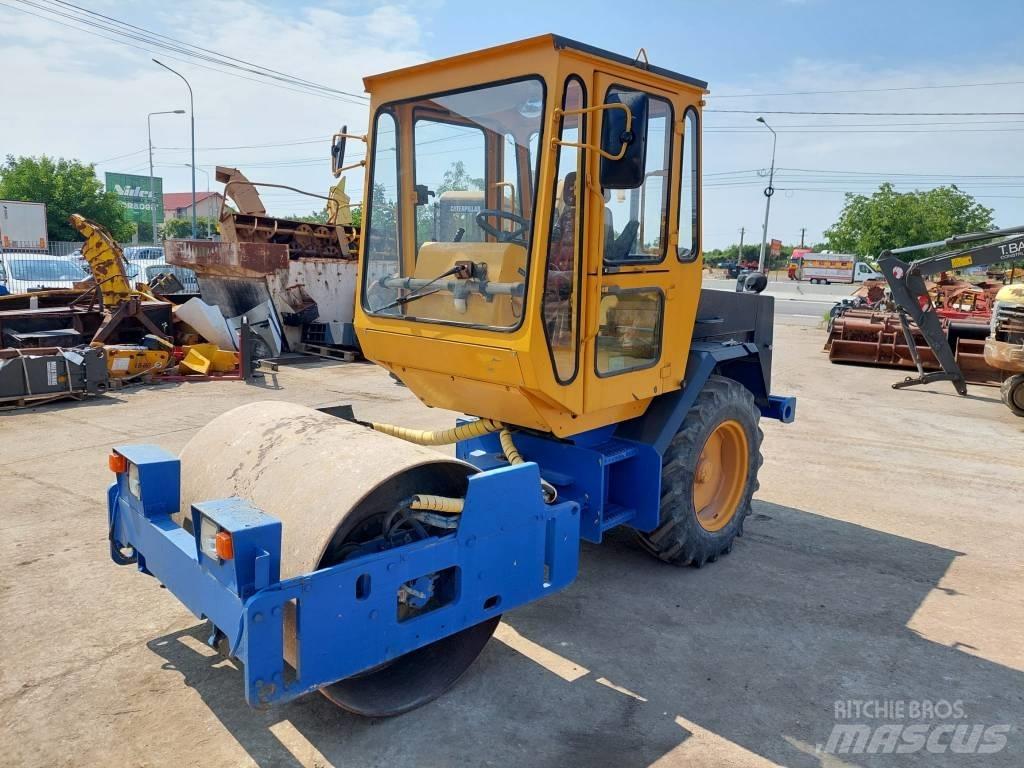 Hamm 2210SD 싱글 드럼 롤러