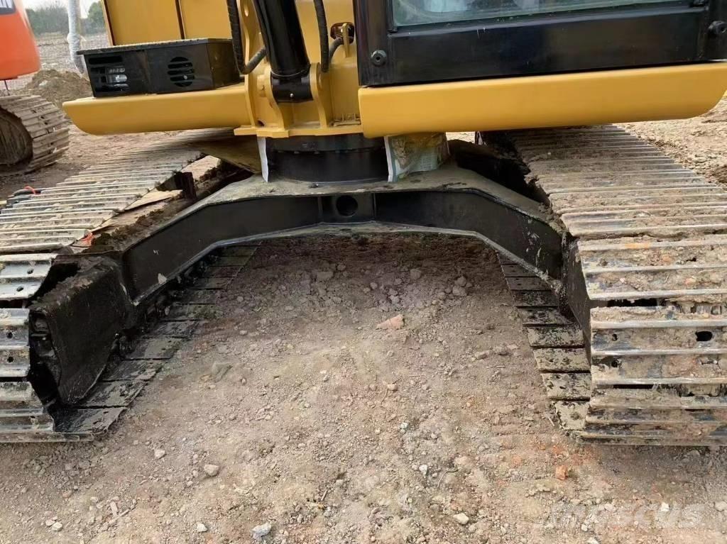 CAT 307 E 대형 굴삭기 29톤 이상