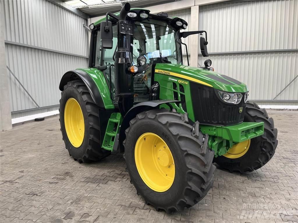 John Deere 6100M 트랙터