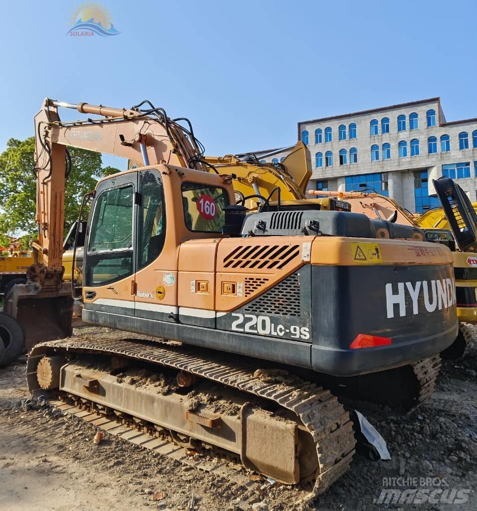 Hyundai R220LC-9S 대형 굴삭기 29톤 이상
