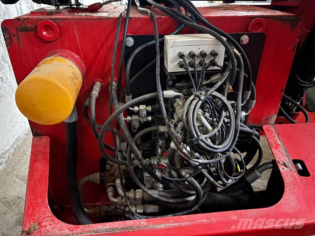 McConnel Twose 57-5 목장 제초기 및 토퍼