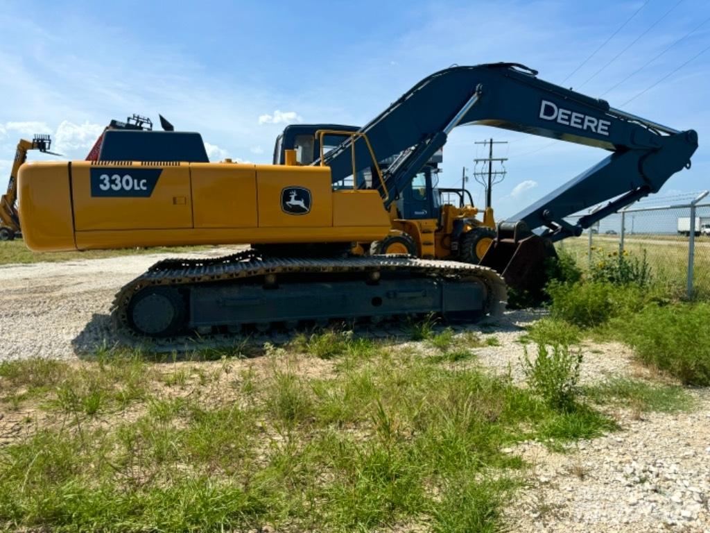 DEERE 330 LC 대형 굴삭기 29톤 이상