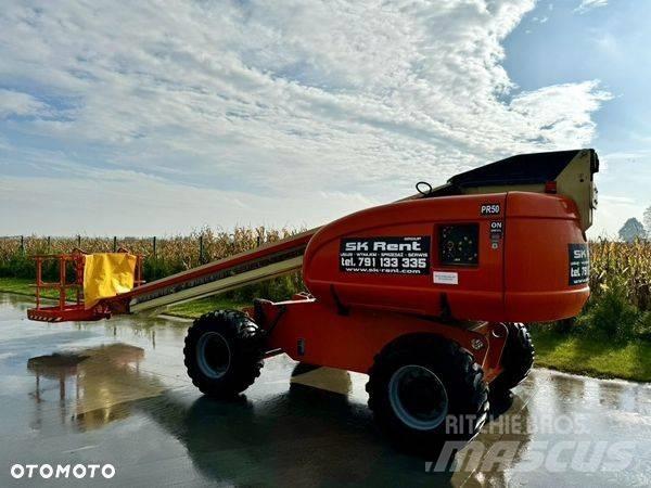 JLG 600 S 견인식 전동이동 리프트