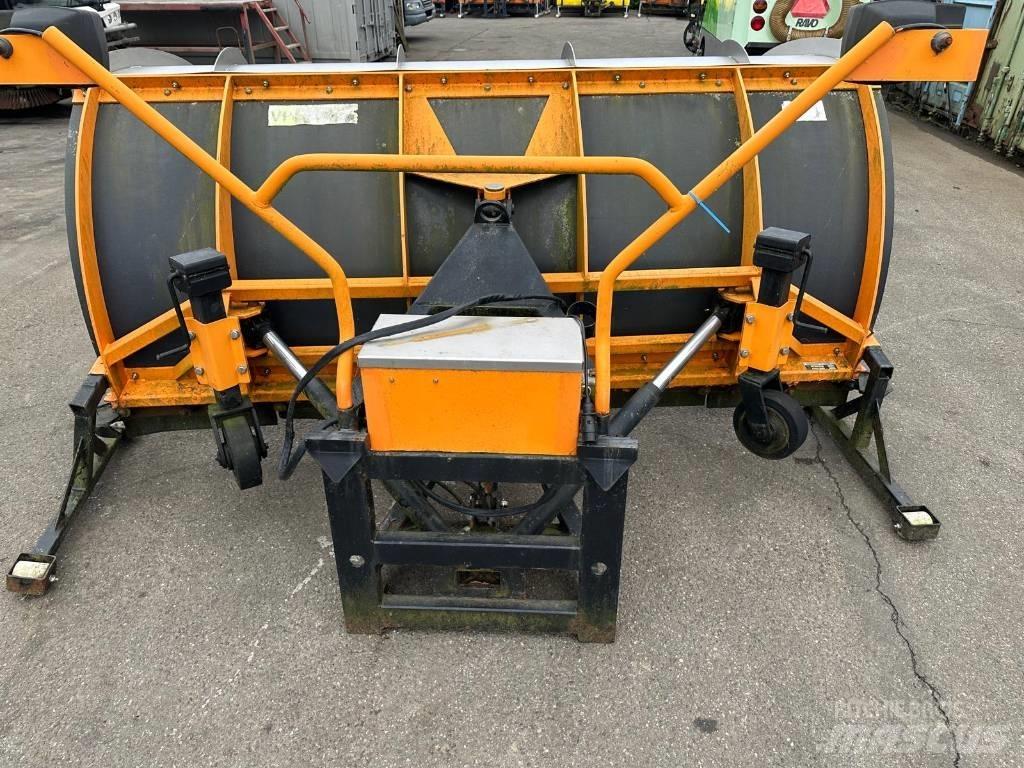 Jongerius JMK2750 제설 블레이드 및 제설기