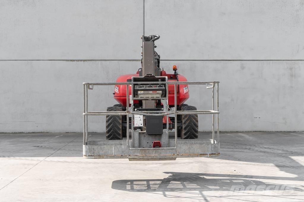 Manitou 200 ATJ 관절형 전동이동 리프트