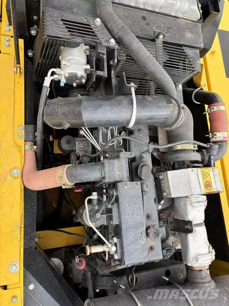 Komatsu PC 350 대형 굴삭기 29톤 이상