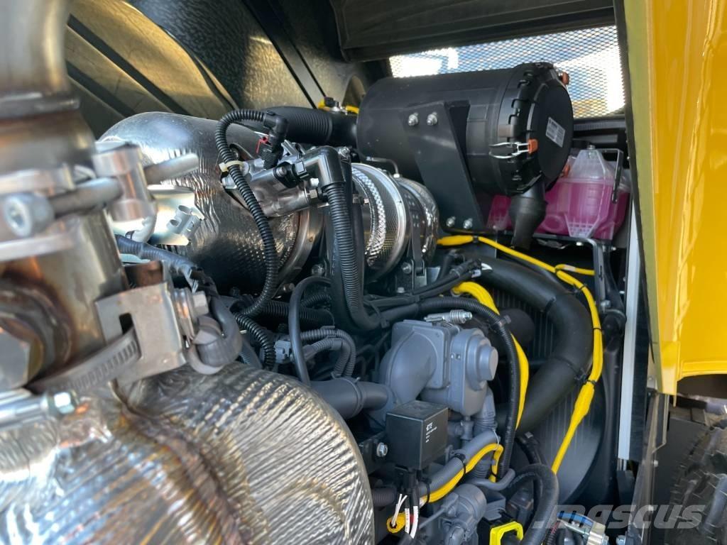 Bomag BW 213 D-5 싱글 드럼 롤러