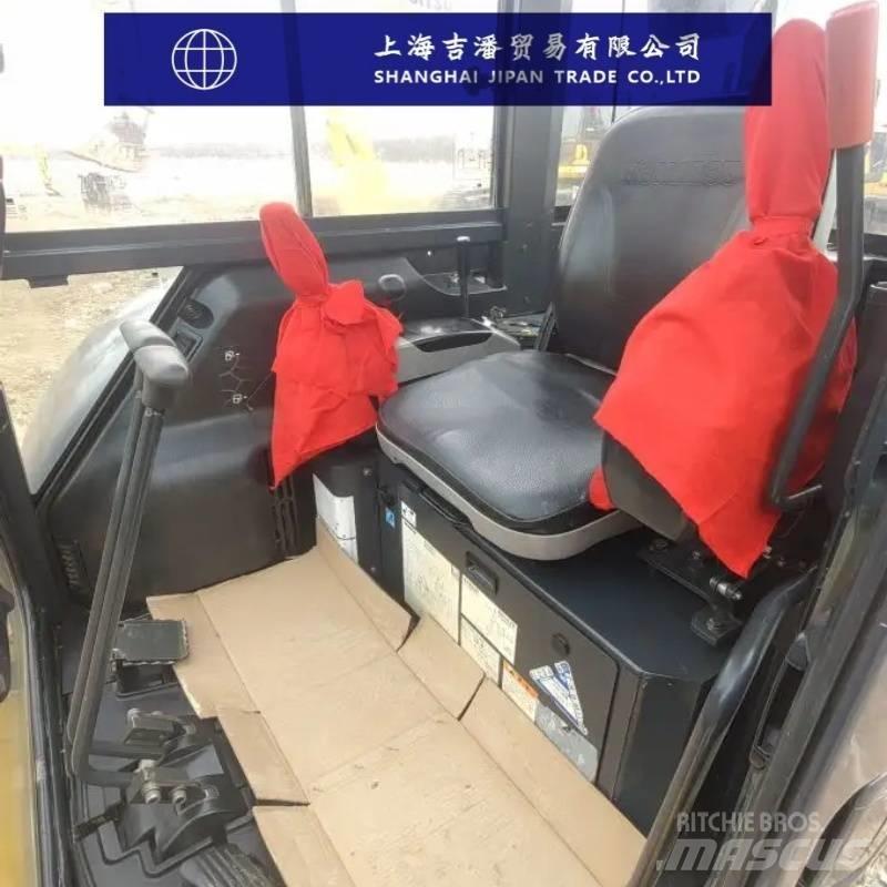 Komatsu PC 40 MR 소형 굴삭기 7톤 미만