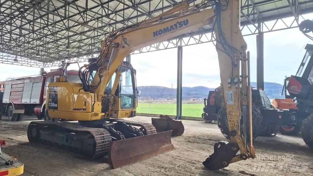 Komatsu 138US-8 대형 굴삭기 29톤 이상