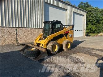 CAT 272 D3  스키드로더