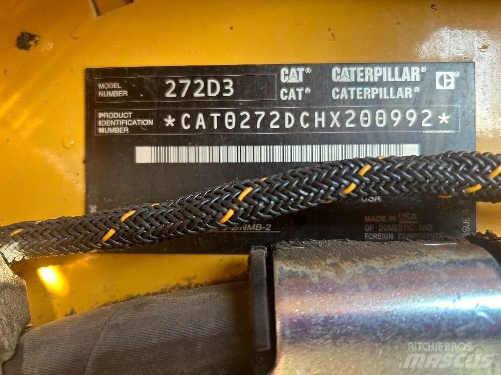 CAT 272 D3  스키드로더