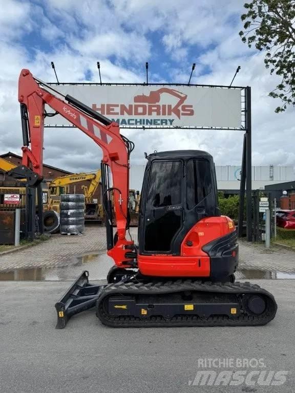 Kubota U50 소형 굴삭기 7톤 미만