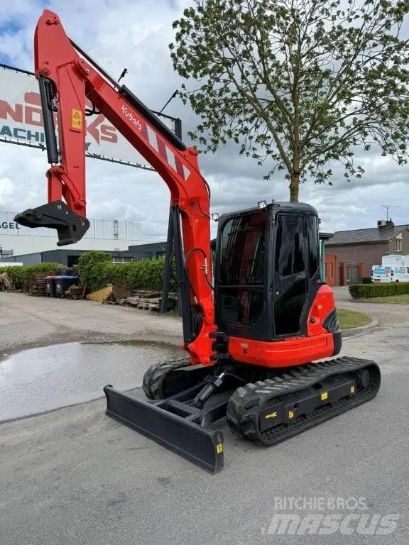 Kubota U50 소형 굴삭기 7톤 미만