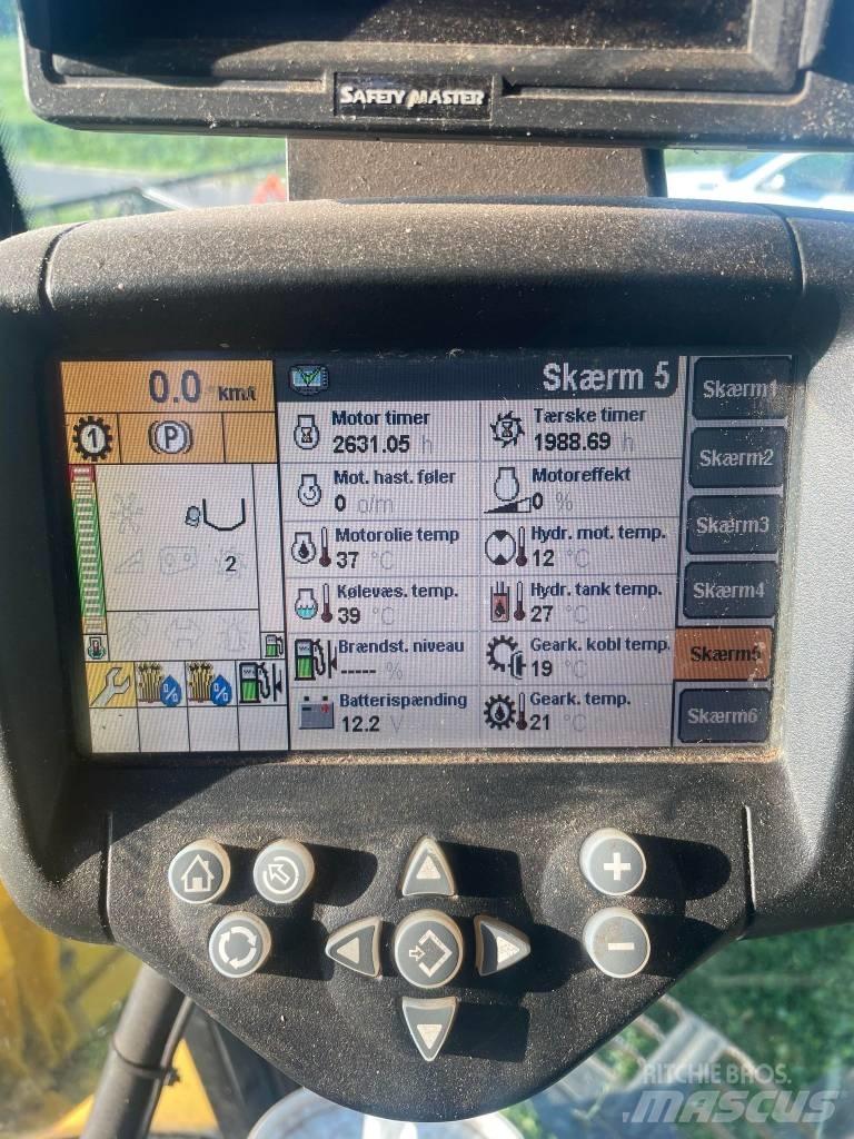 New Holland CX 8090 콤바인 수확기