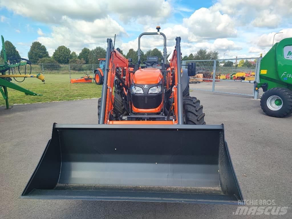 Kubota M4063 ROPS 트랙터