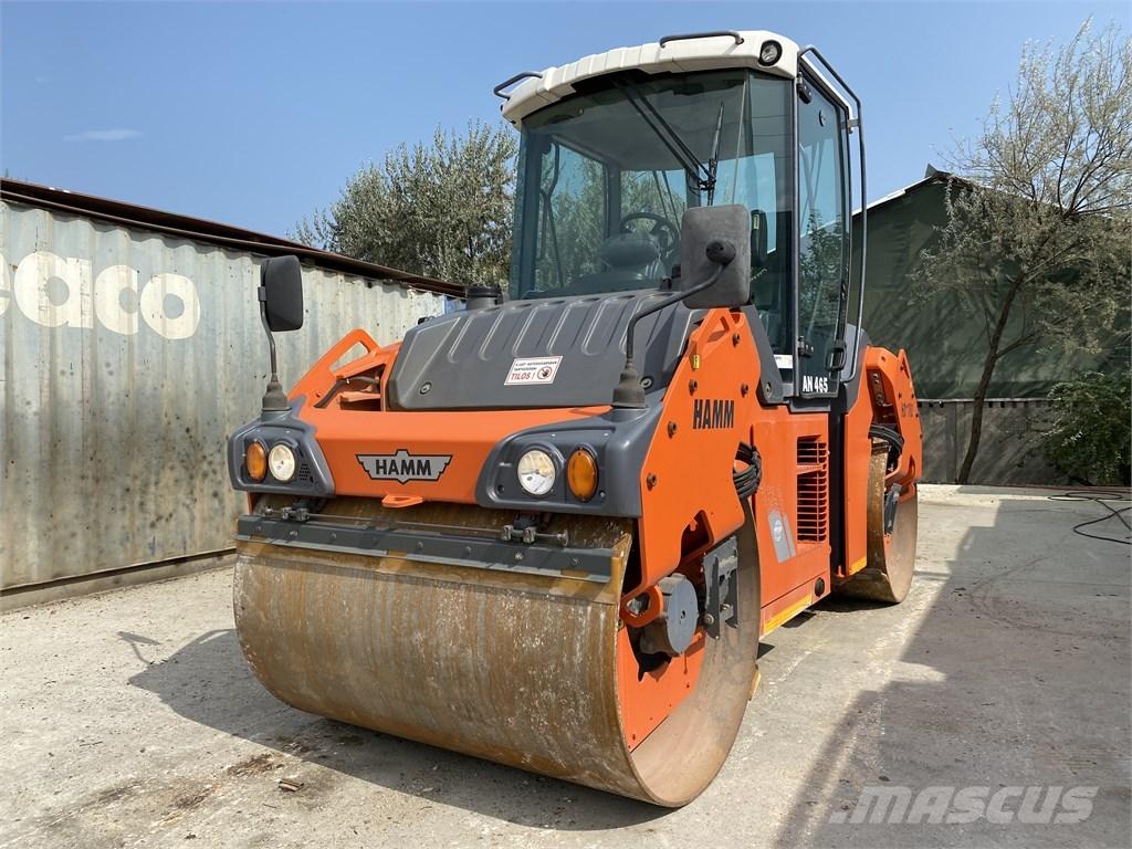 Hamm HD 110 트윈 드럼 롤러