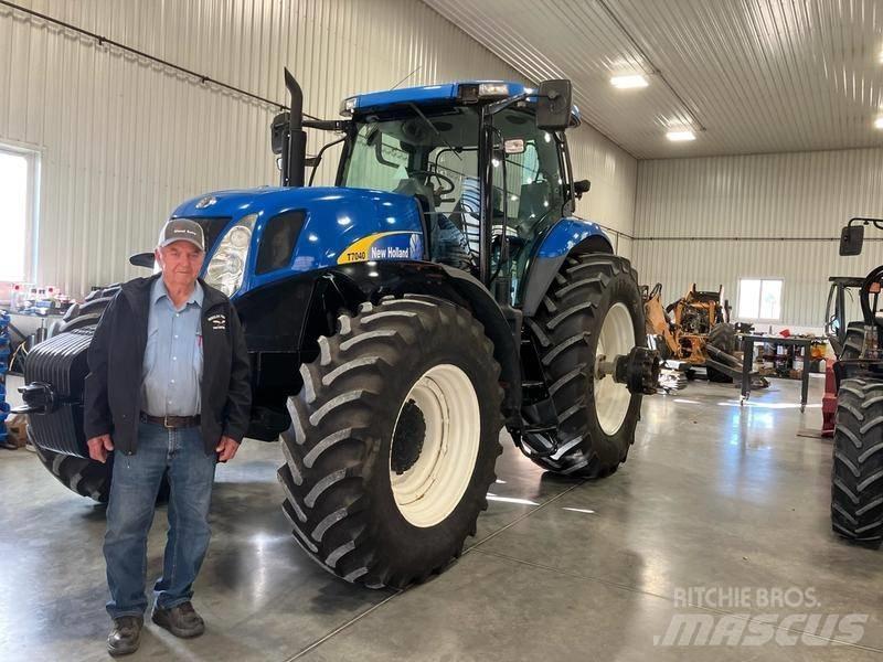New Holland Tractors 소형 트랙터