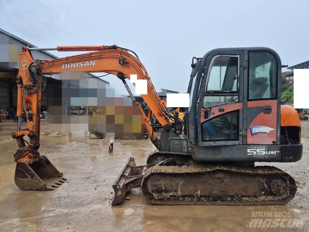 Doosan Solar 55 V 소형 굴삭기 7톤 미만