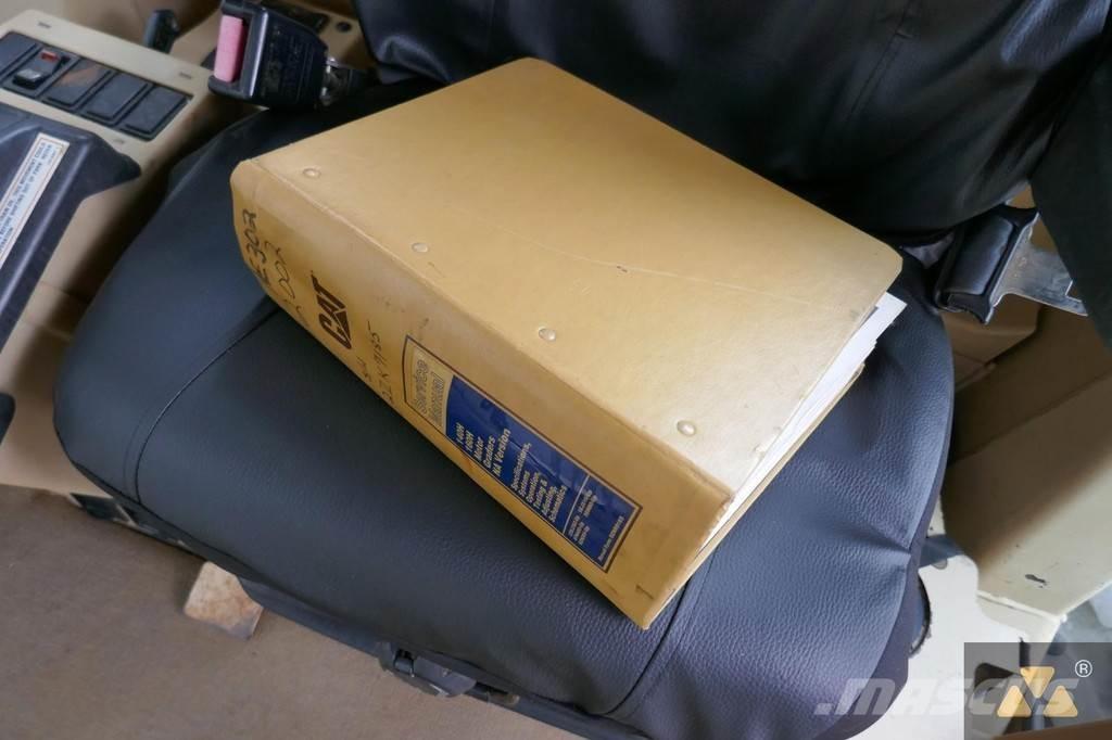 CAT 140H 그레이더