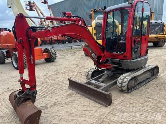 JCB 8025 소형 굴삭기 7톤 미만