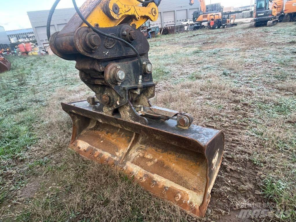 JCB JS 160 N LC 대형 굴삭기 29톤 이상