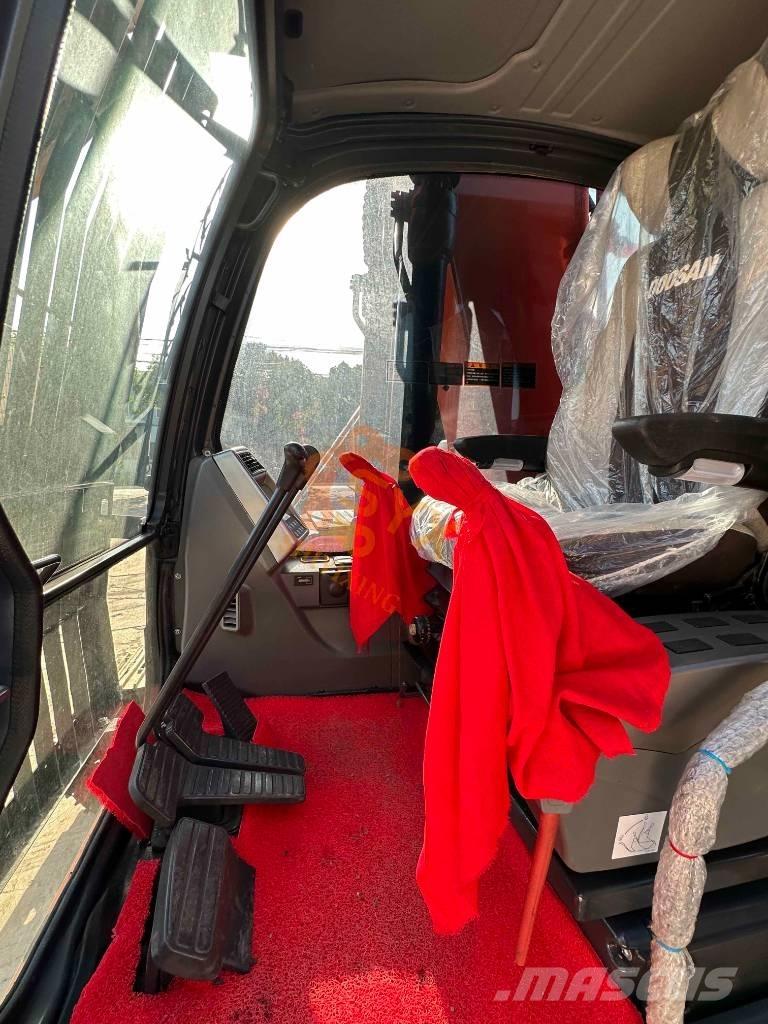 Doosan DX 225 LC 대형 굴삭기 29톤 이상