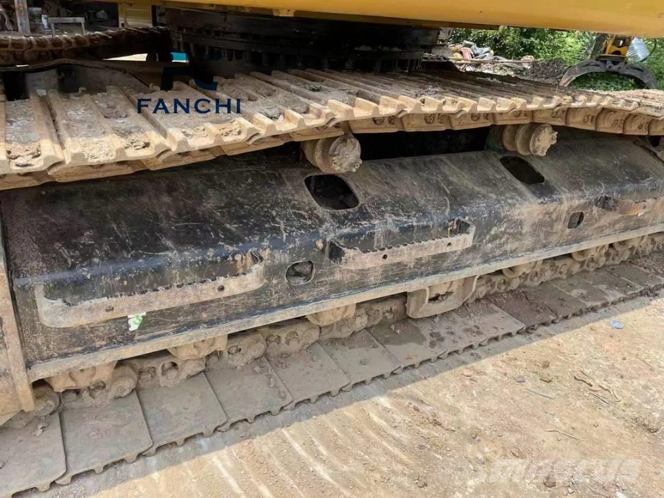 CAT 320 GC 대형 굴삭기 29톤 이상