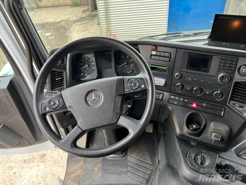 Mercedes-Benz 3246 크레인 트럭