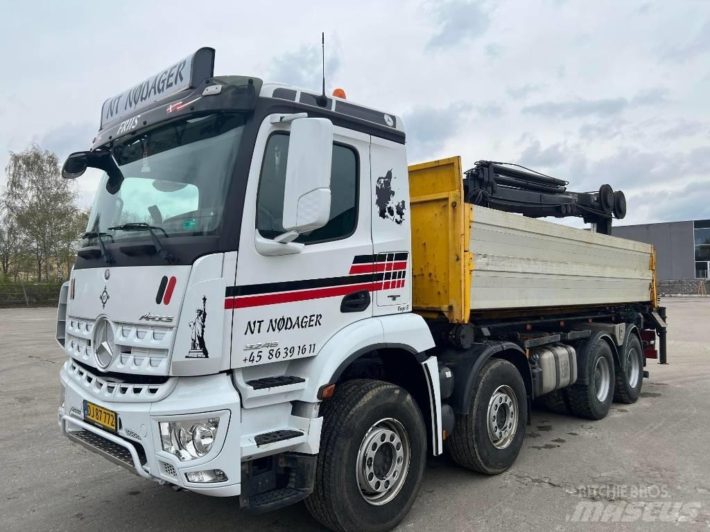 Mercedes-Benz 3246 크레인 트럭