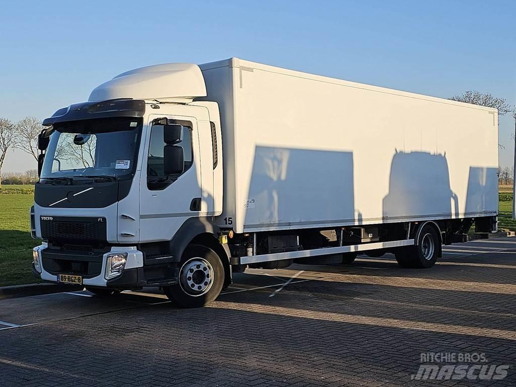 Volvo FL 250.12 탑차 트럭