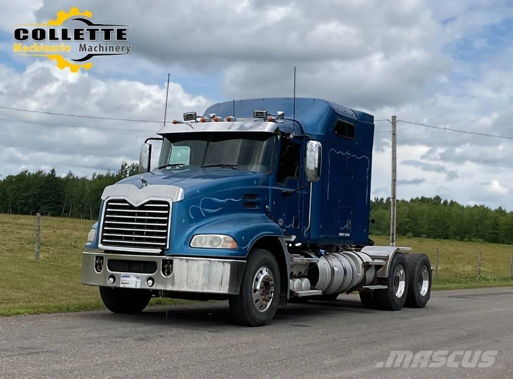 Mack CXU 613 트랙터 유닛