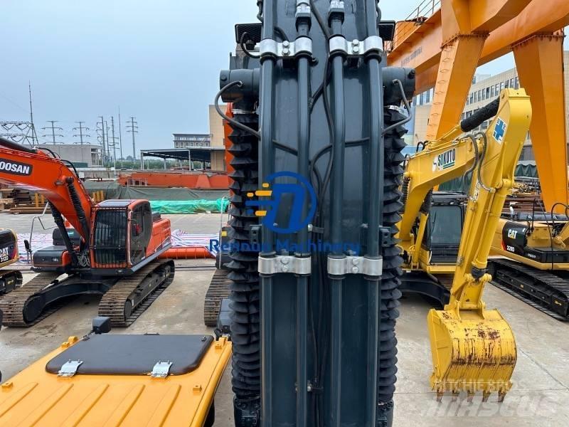 Hyundai R220LC-9S 대형 굴삭기 29톤 이상
