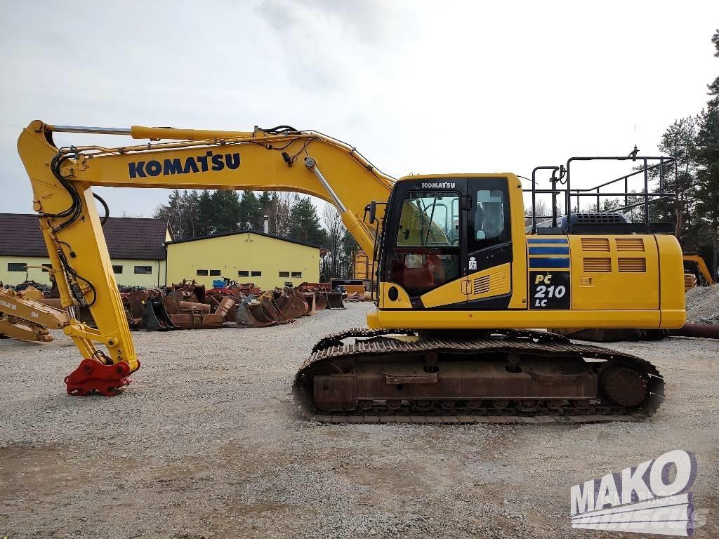 Komatsu PC 210 대형 굴삭기 29톤 이상