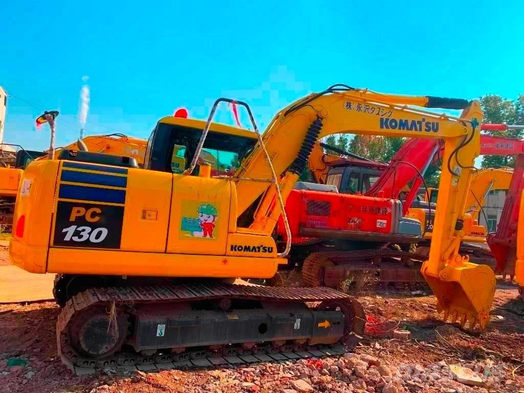 Komatsu PC 130 대형 굴삭기 29톤 이상