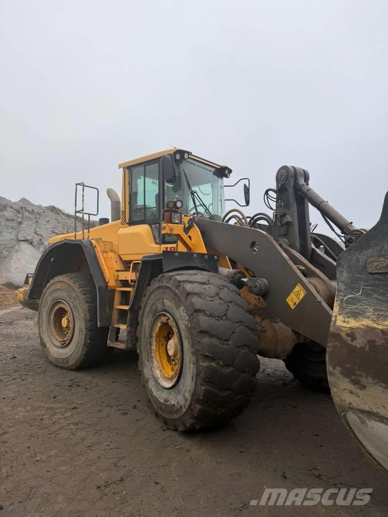 Volvo L180F  휠로우더
