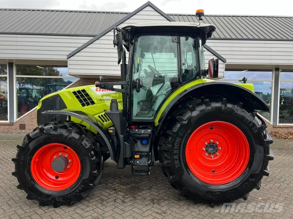 CLAAS Arion 530 CIS+ 트랙터