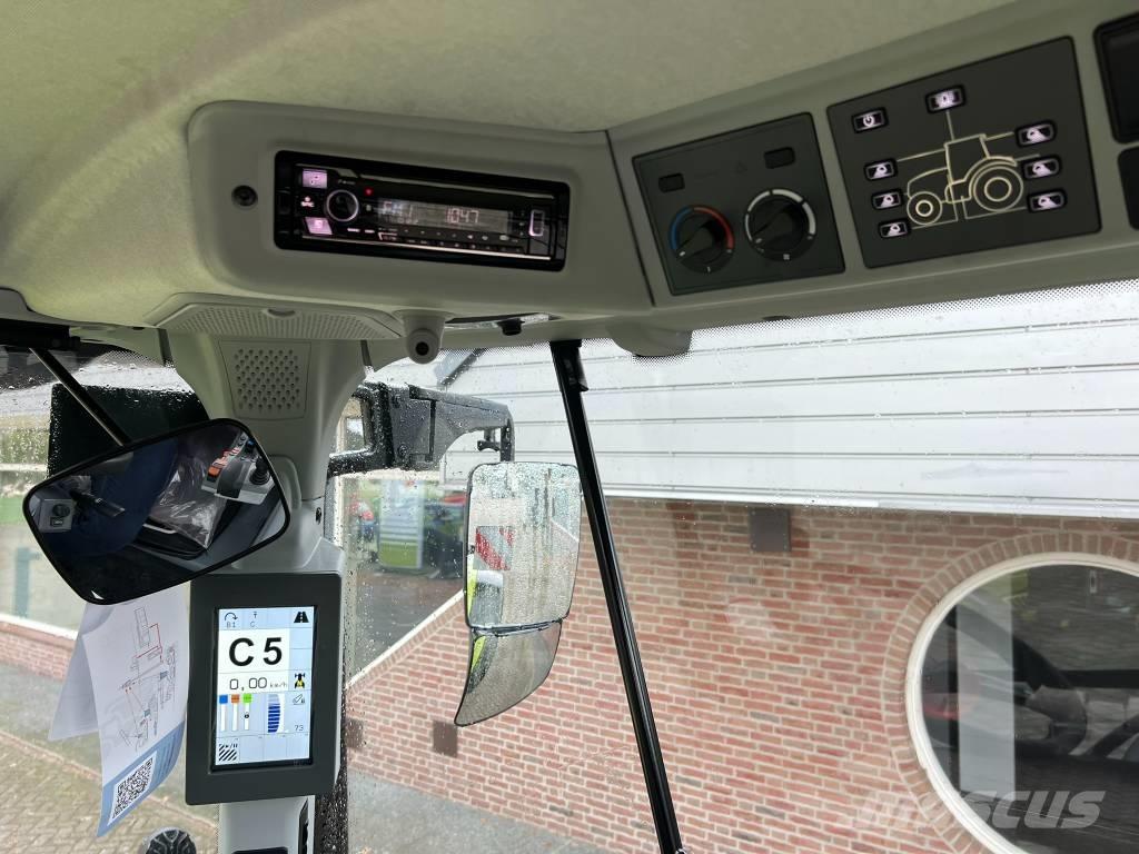 CLAAS Arion 530 CIS+ 트랙터