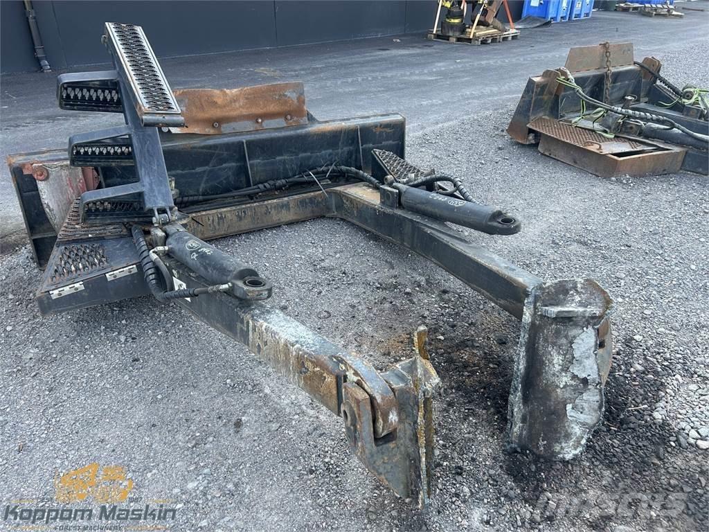 Valmet 890.2 기타 구성품