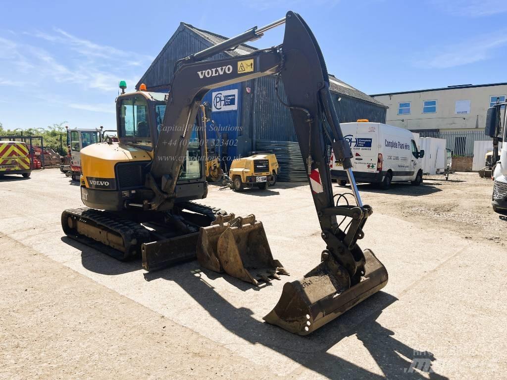Volvo ECR 58 D 소형 굴삭기 7톤 미만