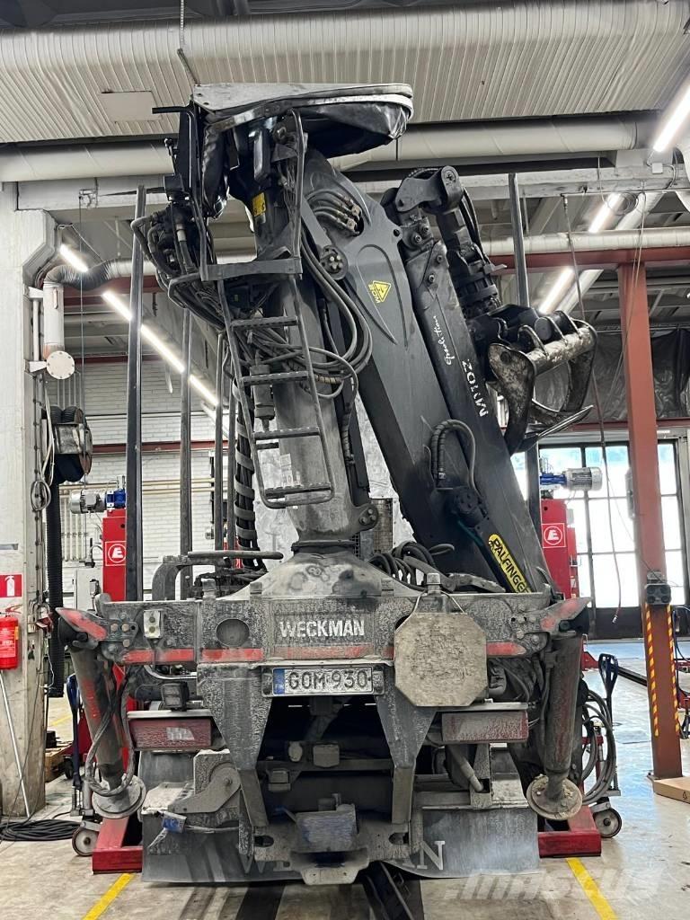 Epsilon M110Z96 목재 크레인