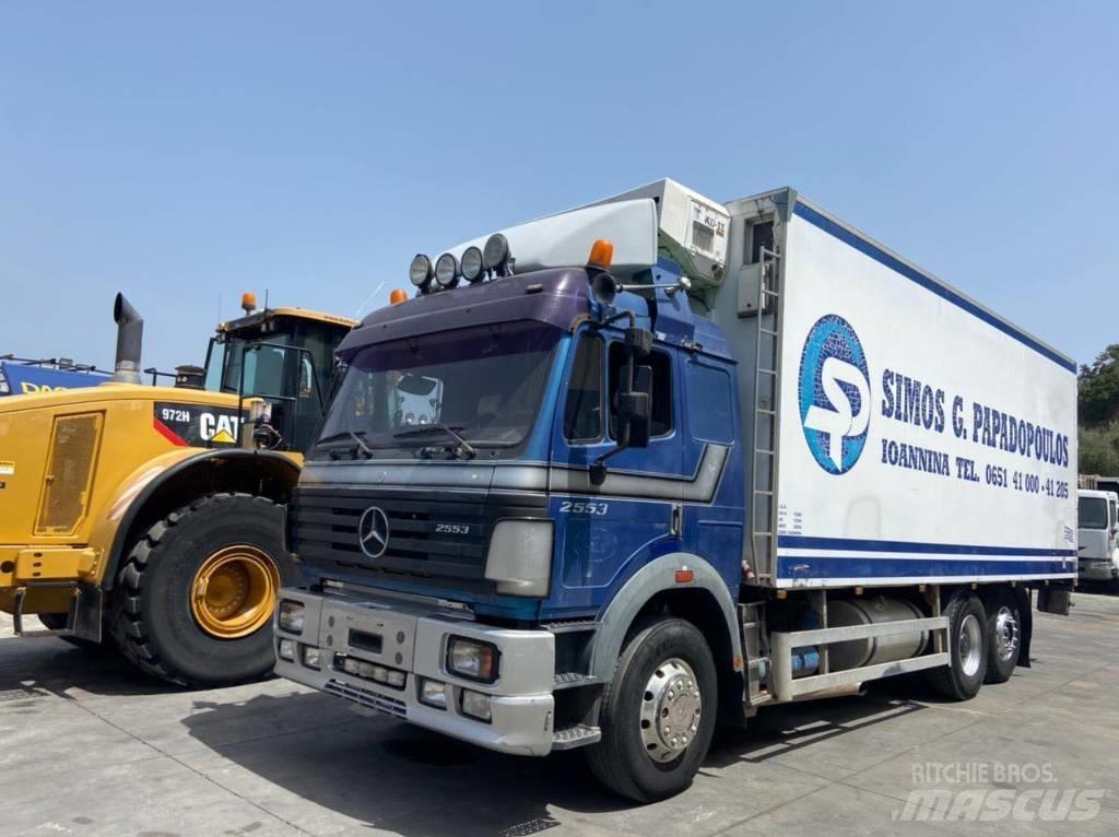 Mercedes-Benz 2553L 온도 조절식 트럭
