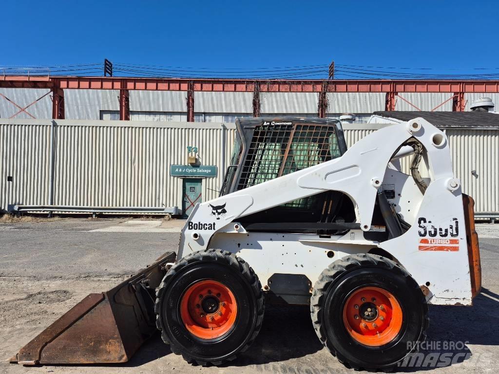 Bobcat S 300  스키드로더
