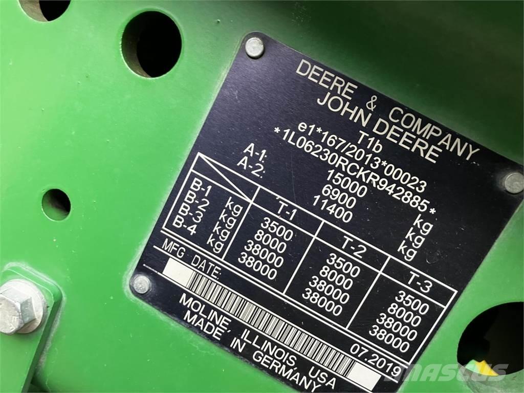 John Deere 6230R 트랙터