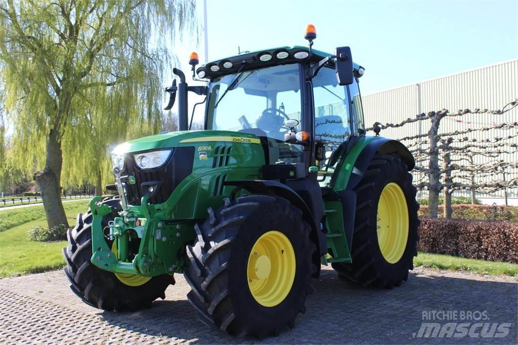 John Deere 6130R 트랙터