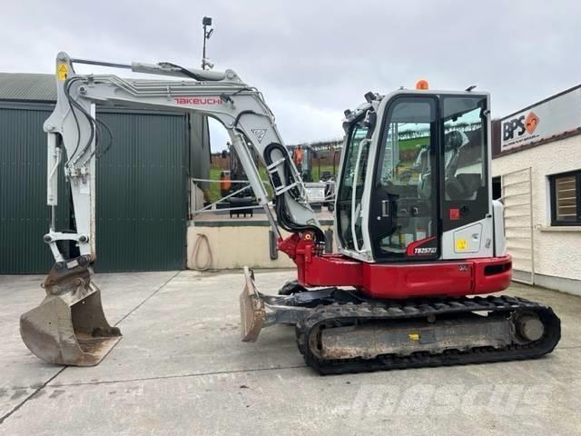 Takeuchi TB 257 FR 소형 굴삭기 7톤 미만