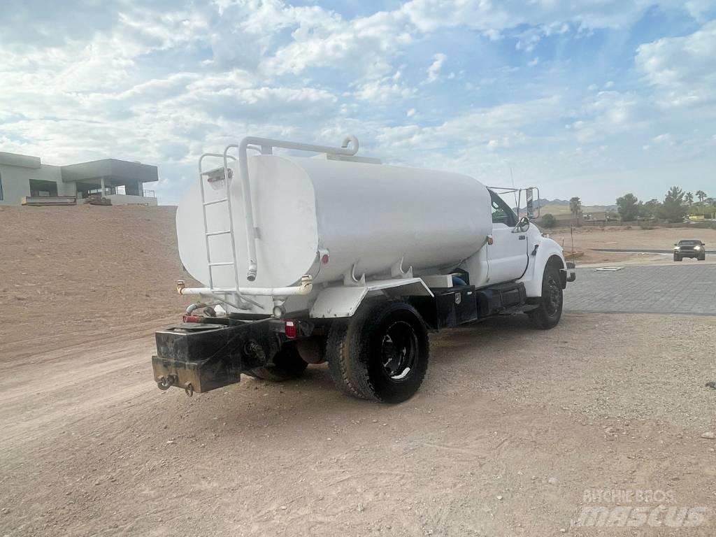 Ford F 750 XLT 급수차
