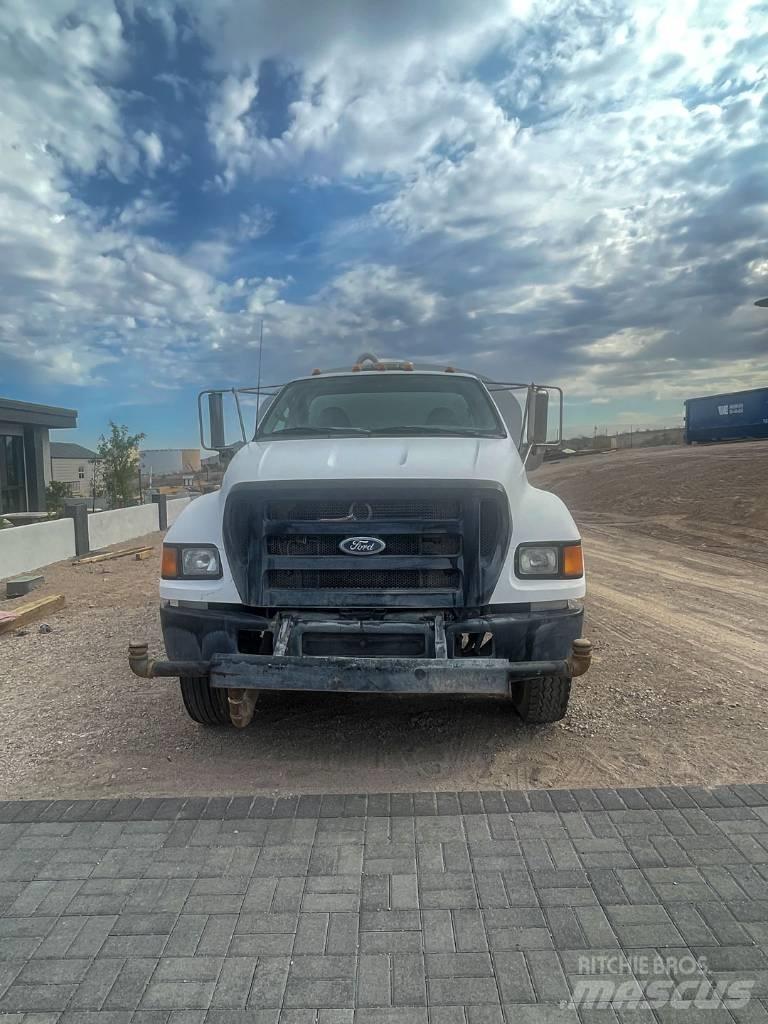 Ford F 750 XLT 급수차