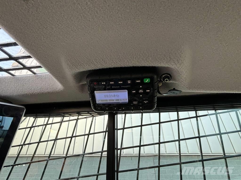 CASE SR 210 B  스키드로더