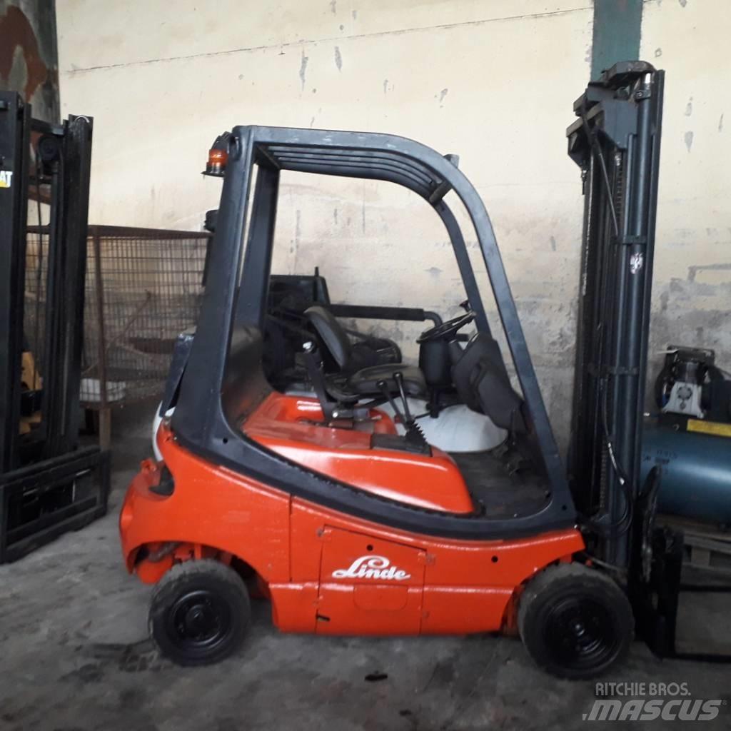 Linde H18d 리치 트럭