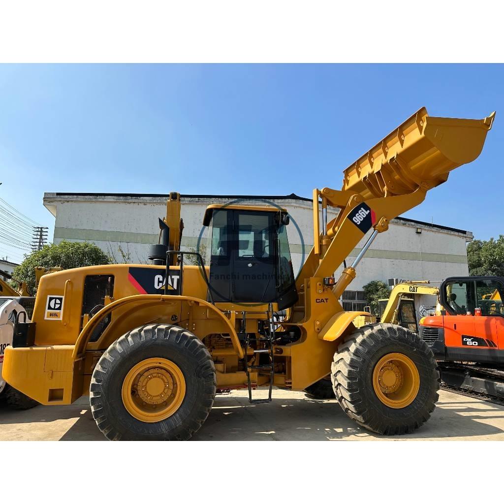 CAT 966  휠로우더